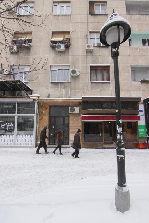 White Apartment Belgrade Extérieur photo